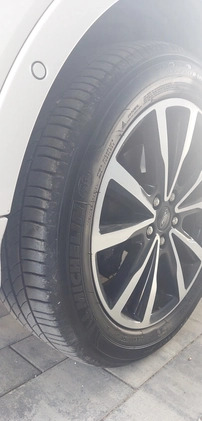 Ford Kuga cena 84900 przebieg: 119950, rok produkcji 2018 z Kielce małe 106